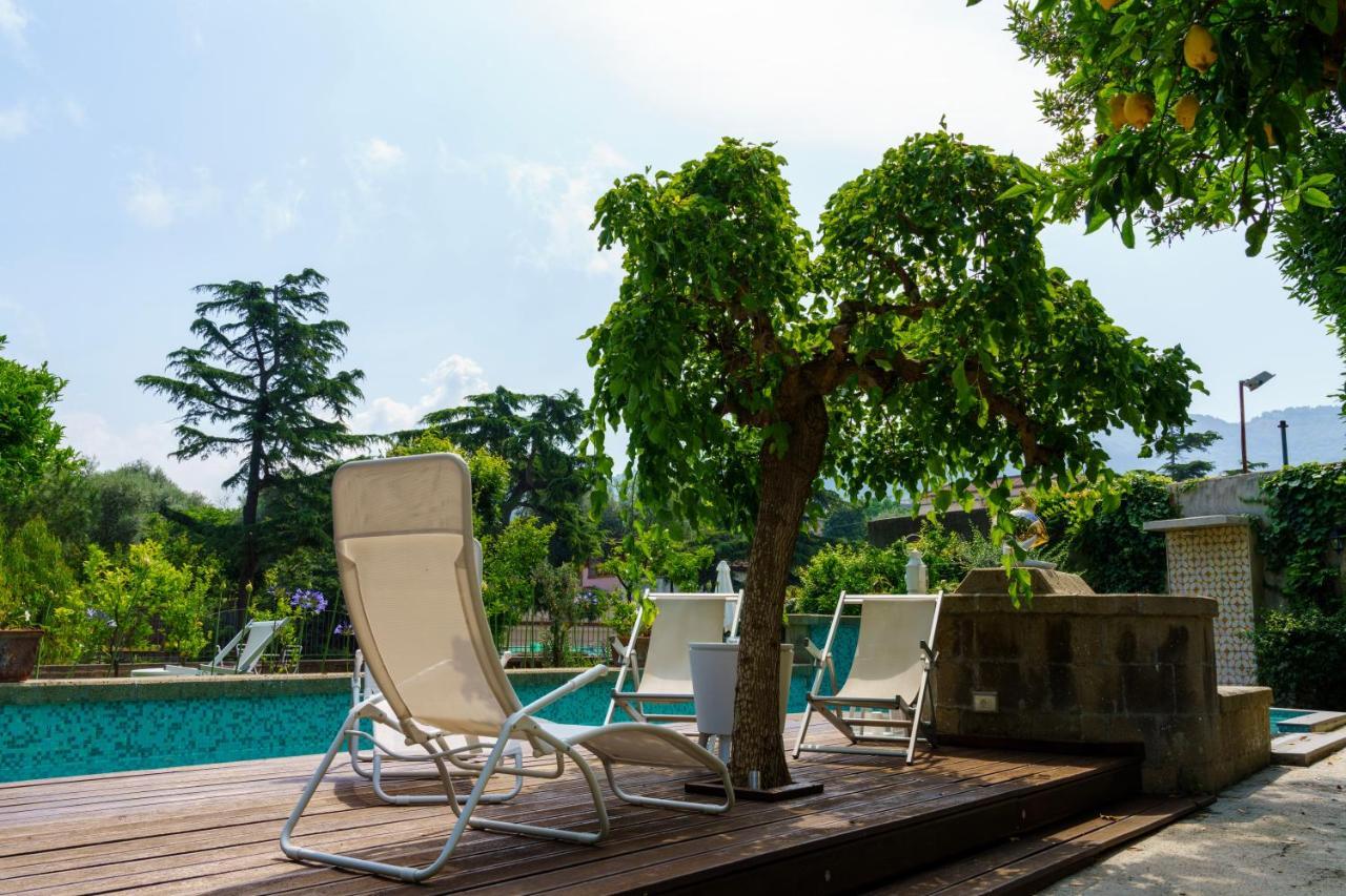 Villa Manning Relais ซอร์เรนโต ภายนอก รูปภาพ