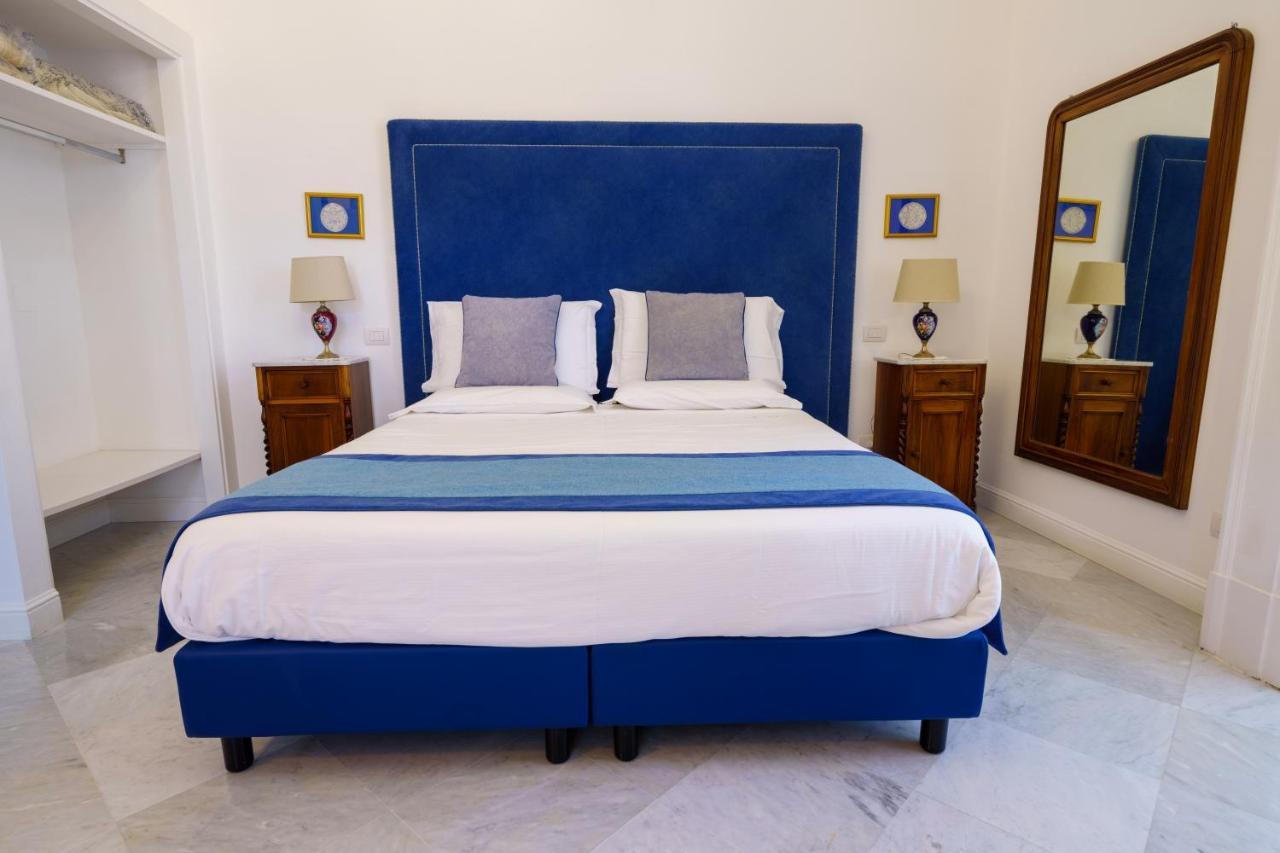 Villa Manning Relais ซอร์เรนโต ภายนอก รูปภาพ